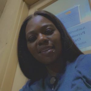 Meet your Posher, Johnique